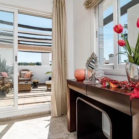 Spectacular 2 Bedroom Penthouse In Location In Nueva Andalucia Apartment Marbella