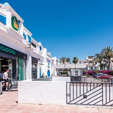 Spectacular 2 Bedroom Penthouse In Location In Nueva Andalucia