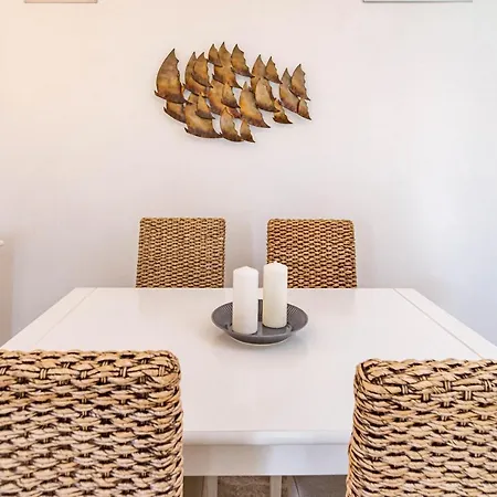 Spectacular 2 Bedroom Penthouse In Location In Nueva Andalucia