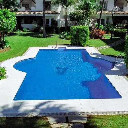 Spectacular 2 Bedroom Penthouse In Location In Nueva Andalucia