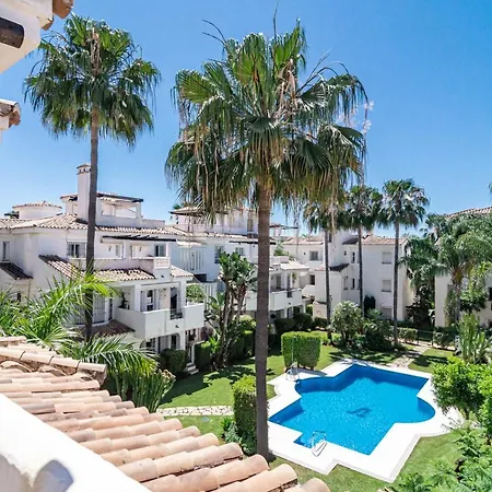 Spectacular 2 Bedroom Penthouse In Location In Nueva Andalucia Apartment Marbella
